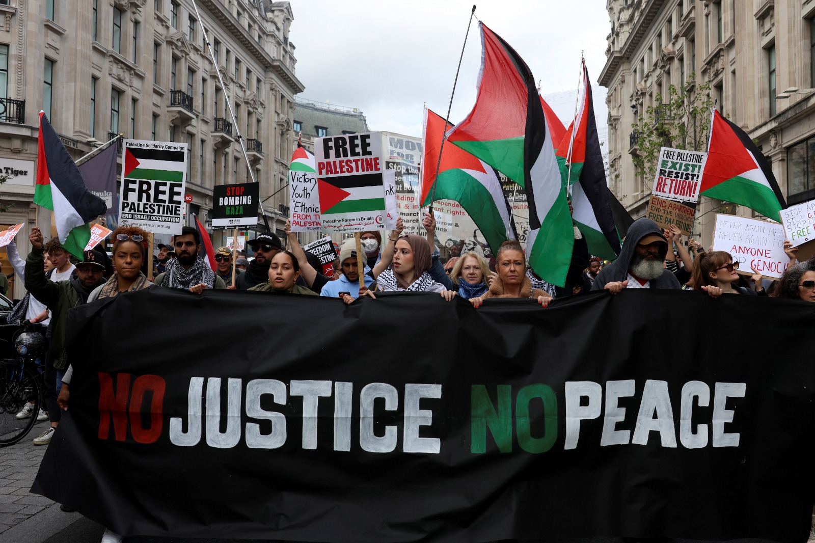 Palestine solidarity march, London